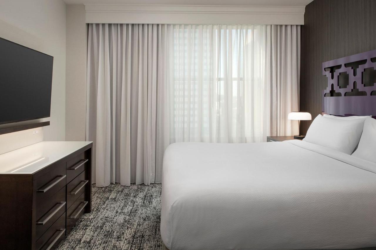 Courtyard By Marriott San Diego Downtown Exterior foto